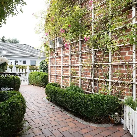 Rosengarten Kellenhusen